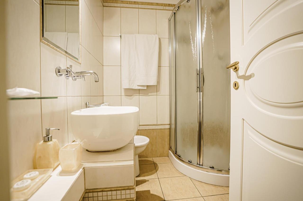 Casa Riz Apartment Рим Екстериор снимка